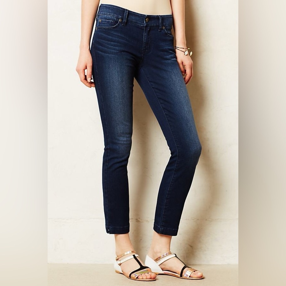 Dark Blue Women's Slim Crop Jeans